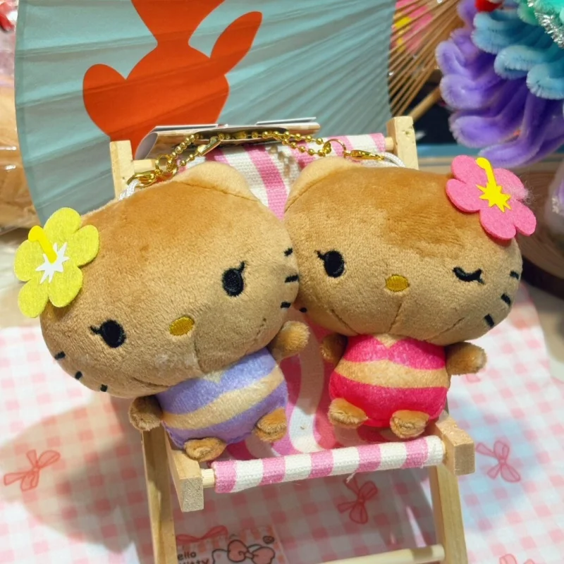 10cm Schwarzer Bikini Hello Kitty Hibiskus Plüschtier Schlüsselanhänger Urlaubsstil Kitty Katze Stoffpuppe Kuscheltier Gebräunte Hot Girl KT Puppe