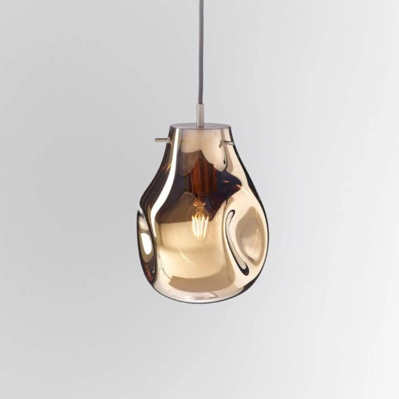 Moderner kreativer bunter Glas-Kronleuchter, zeitgenössische LED-Pendelleuchte mit unregelmäßiger Form für Café-Esszimmer