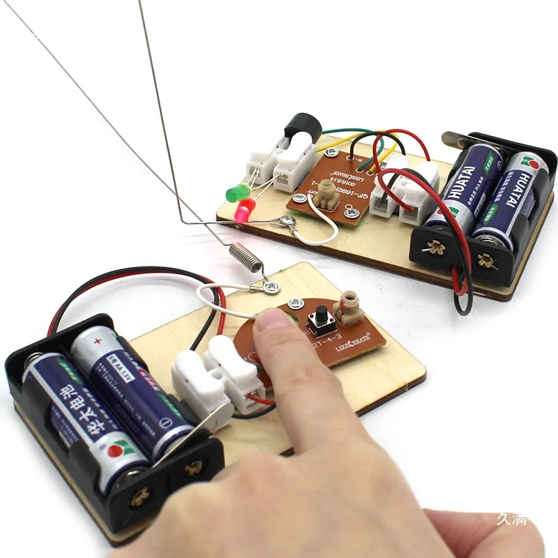 DIY-Wissenschaft und Technologie, handgefertigte STEM-Kits, bauen Sie eine Telegraphenmaschine, lernen Sie Morsecode, elektrische Schaltungsexperiment (keine Batterie). Image
