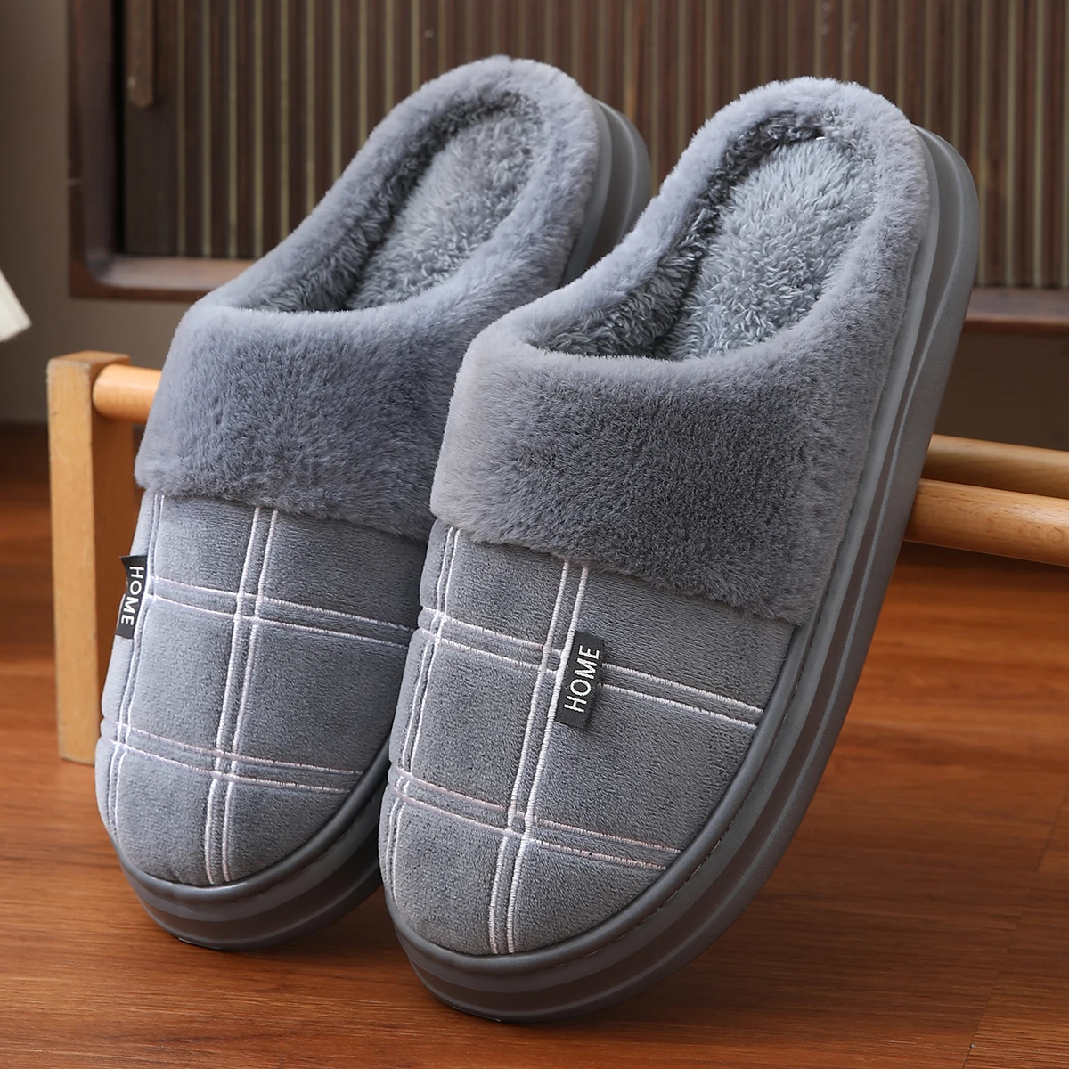 Männer Hause Hausschuhe Plaid Memory Foam Winter Plüsch Männliche Indoor Schuhe Warme Weiche Nicht-Slip Hausschuhe Schwarz Große größe 50-51 Mode