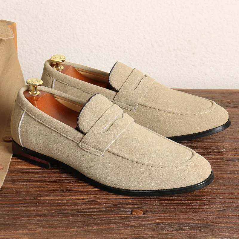 Herren-Freizeitschuhe, Wildleder-Loafer, modische Slip-on-Lederschuhe, weiche, solide Abendschuhe, Hochzeit, flache Schuhe, Business-Männerschuh in Übergröße