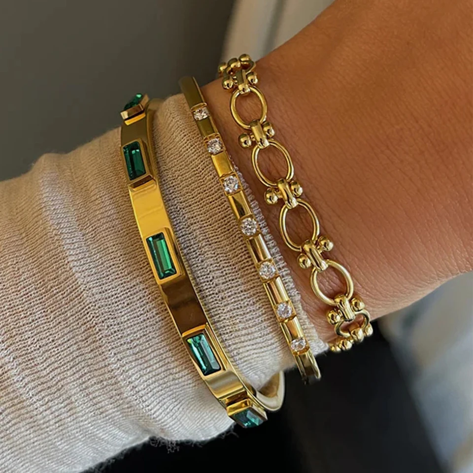 Yupsk 3 Stück goldfarbene Edelstahl-Armreifen für Frauen, exquisiter eingelegter Zirkon, wasserdichter Partyschmuck Image