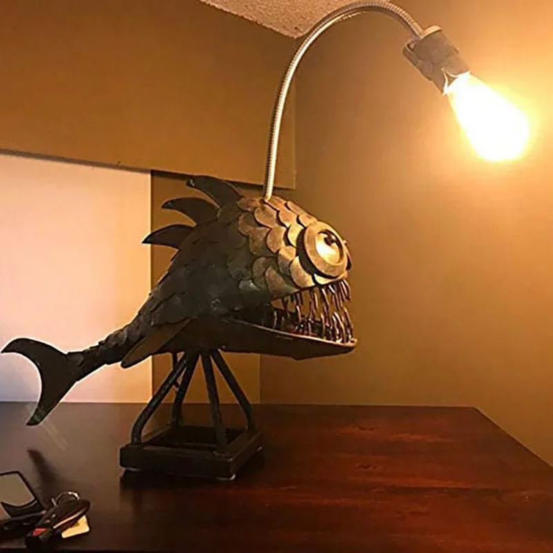 Retro-Tischlampe, Anglerfisch, Nachtlicht, flexibler Lampenkopf, künstlerische Tischlampen für Zuhause, Bar, Café, Zuhause, Kunst, dekorative Ornamente
