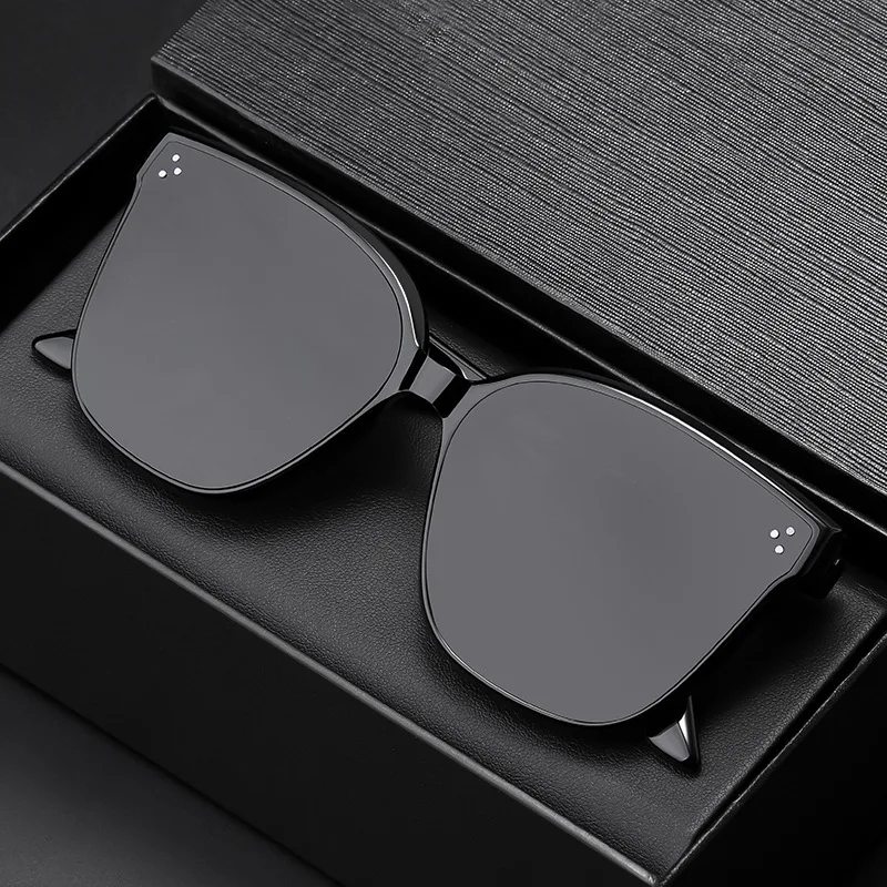 CLLOIO Neue Trend Sonnenbrille Für Frauen Und Männer Einfache Design Dekorative Gläser Auto Fahren Brillen Unisex Sonnenbrille UV400 Image