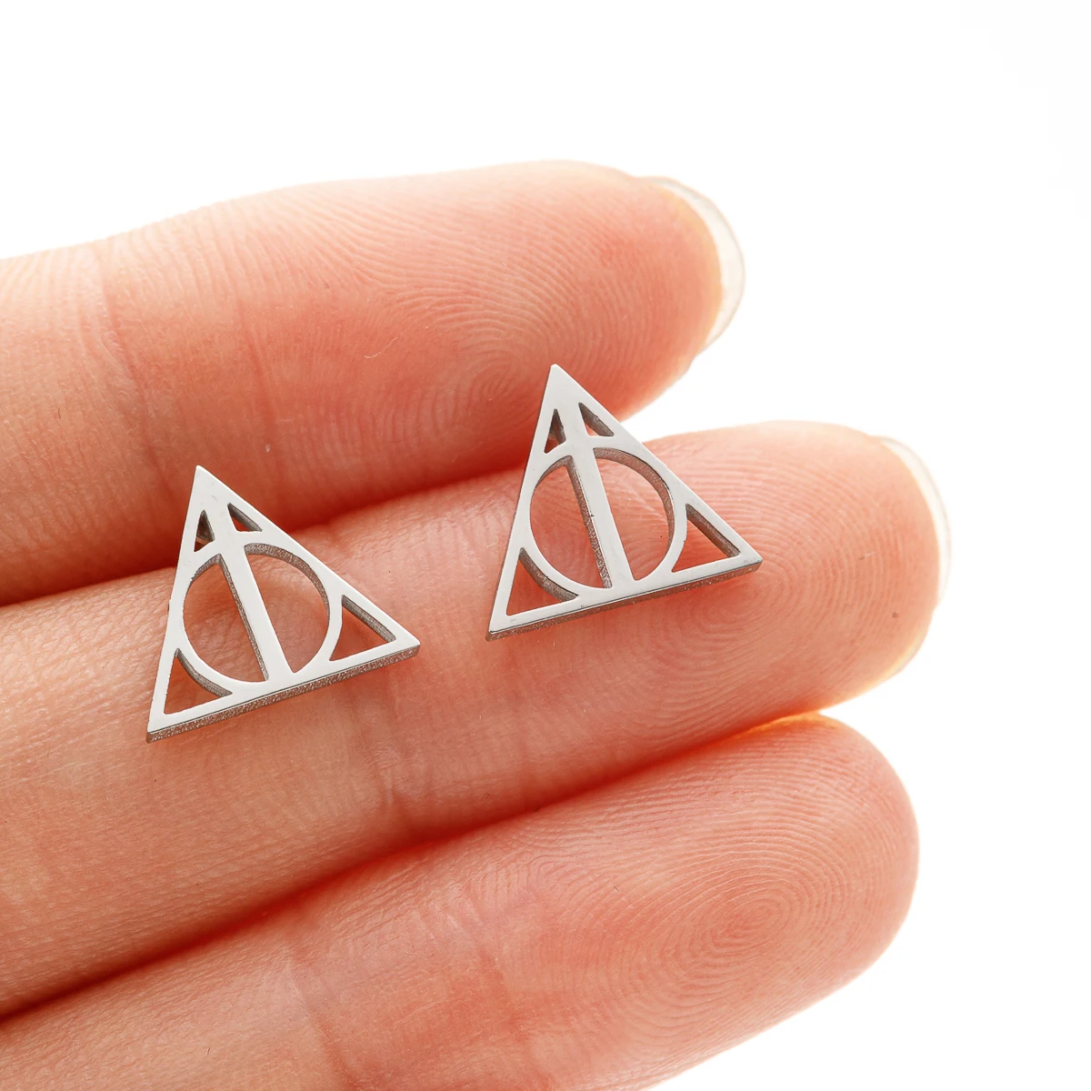 1 paar Einfache Dreieck Stud Ohrringe Für Frauen Filme Schmuck Edelstahl Ohrringe Geometrische Dreieck Kleine Ohrringe Image