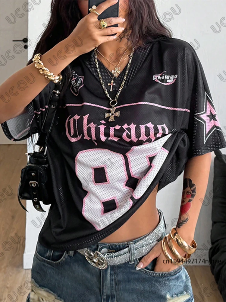 Sommerliches neues Chicago Nr. 88 Print-T-Shirt für Damen, V-Ausschnitt, Patchwork, Kurzarm, Sport-Football-Trikot, Y2K, lockeres Oversize-Oberteil Image