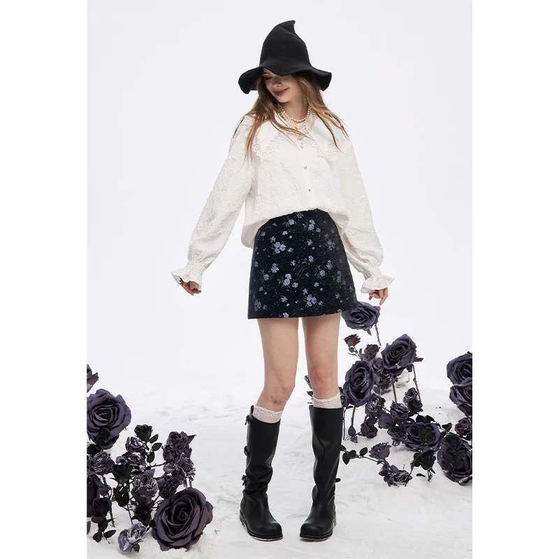 ELFSACK Y2K High Waist Gothic Floral A-Line Rock Damen, Schwarzer Rock mit lila Aufdruck, Romantischer Shoujo süßer kurzer Rock