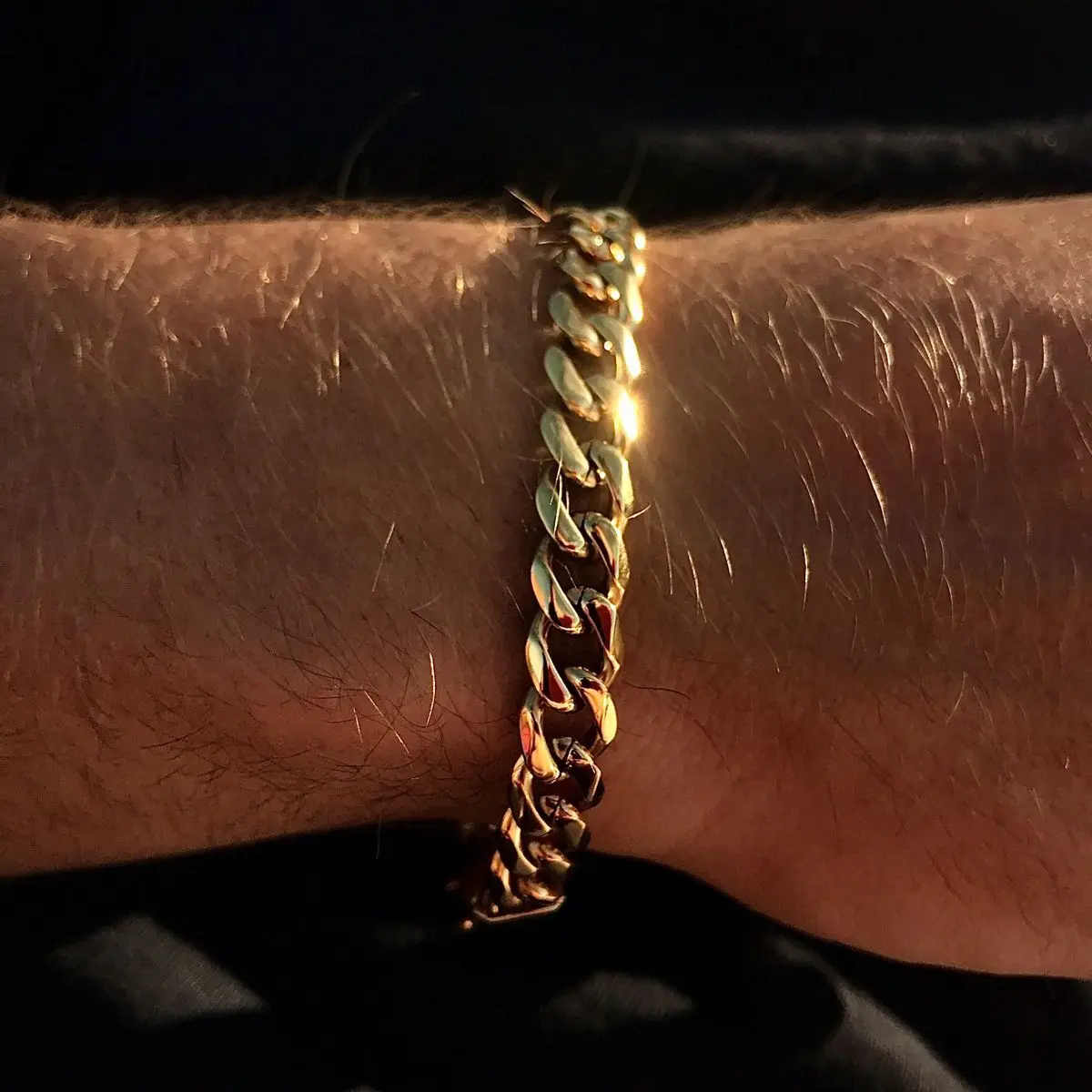 Goldfarbene kubanische Kettenarmbänder für Männer, 6/8/10/12 mm Edelstahl-Kettengliederarmband, lässiger Hip-Hop-Schmuck für Männer, Geschenk Image