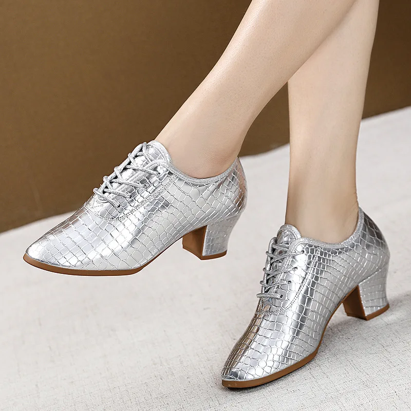 PU Leder Latin Dance Schuhe Für Frauen International Modern Dance Schuhe Damen Ballsaal Walzer Tango Foxtrot Quick Step Schuhe Image