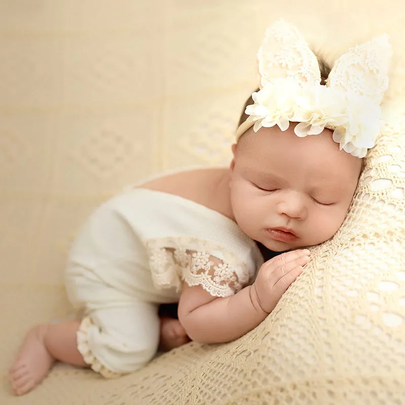 Ylsteed Neugeborenen Fotografie Outfits Niedlichen Kaninchen Stil Spitze Strampler Overall mit Stirnband Säugling Bild Schießen Requisiten Image