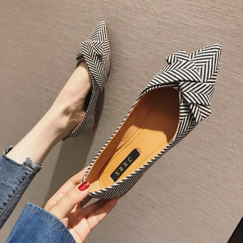 Frauen Wohnungen Spitz Bowknot Schwarz Rot Extra Große Größe 43 44 45 46 Plus Kleine Größe 31 32 33 dame Flache Ferse Schuhe Casual Schuhe