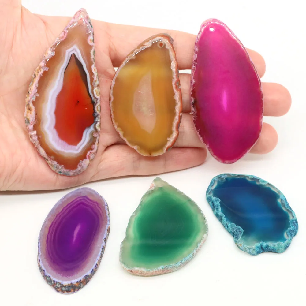 Unregelmäßige natürliche Onyx Achate Geode Scheibe mit Loch Reiki Heilung Kristall Scheiben Stein für DIY Schmuck Anhänger Home Dekoration Image