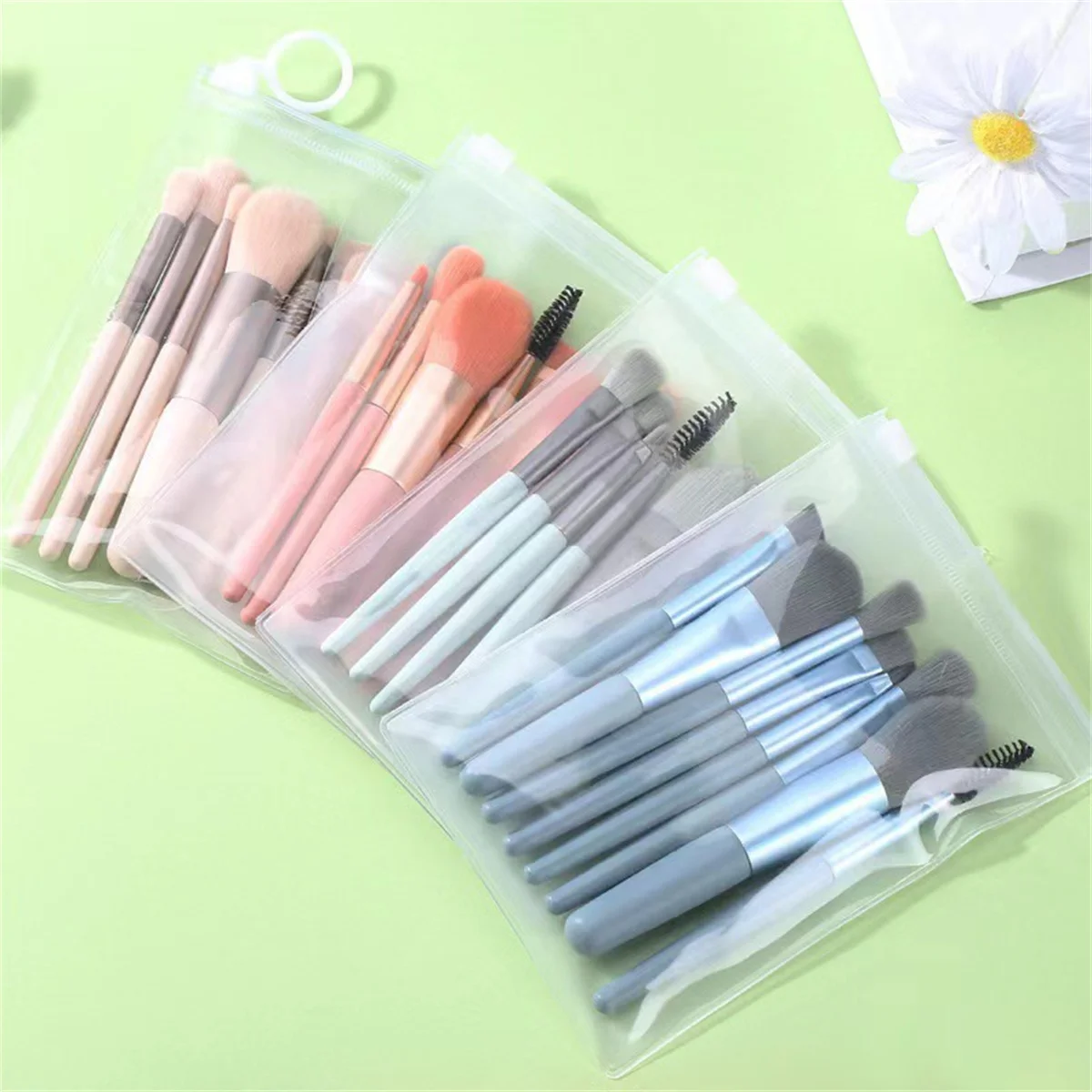 8-teiliges weiches, flauschiges Make-up-Pinsel-Set für Kosmetika, Foundation, Rouge, Puder, Lidschatten, Kabuki, Blending, Make-up-Pinsel, Beauty-Tool Image
