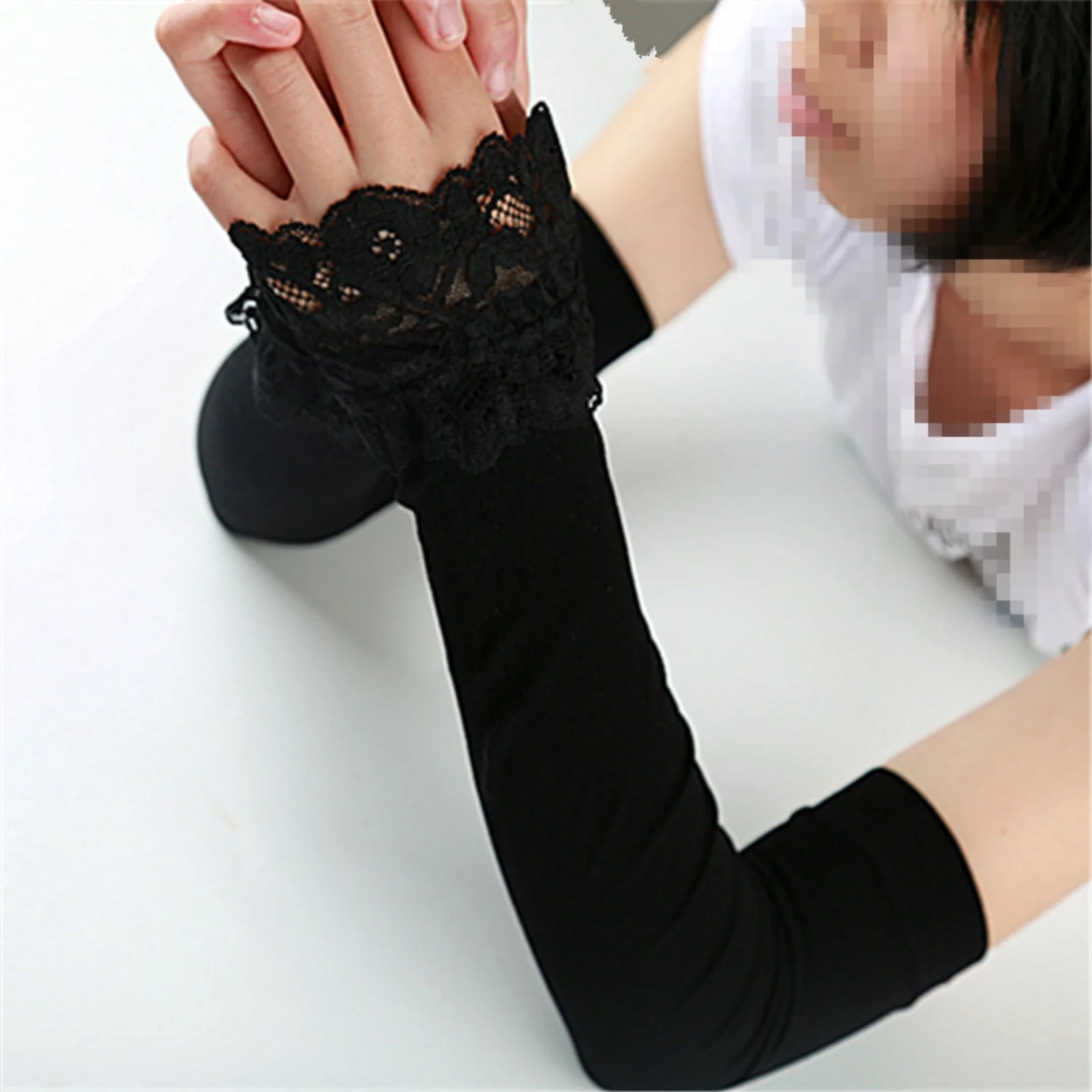 2 Stück Elegante Schwarze Spitzen-Langhandschuhe für Damen im Gothic-Stil, Sonnenschutz-Armstulpen, Modisches Party- und Performance-Accessoire Image