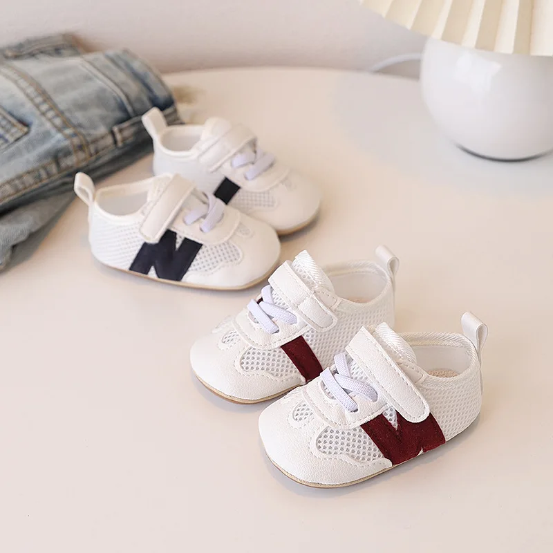 Sommer-Babyschuhe mit weichen Sohlen und rutschfesten Lernschuhen, atmungsaktive Mesh-Schuhe für männliche und weibliche Babys im Alter von 0–12 Monaten