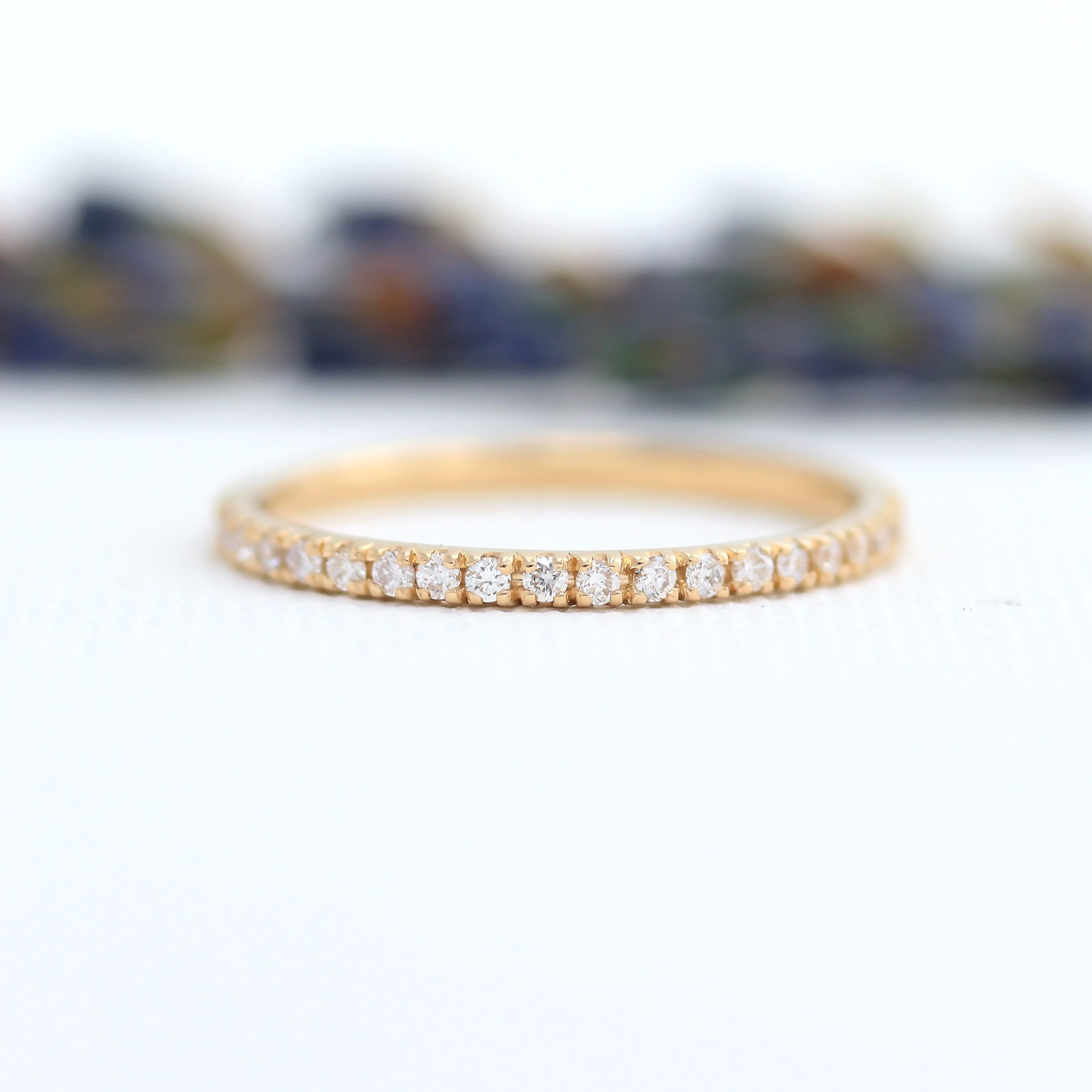 Anello Eternity con diamanti, fede nuziale con micro pavé da 1,5 mm, anello con diamanti naturali, anello Eternity impilabile in oro giallo 14 carati,
