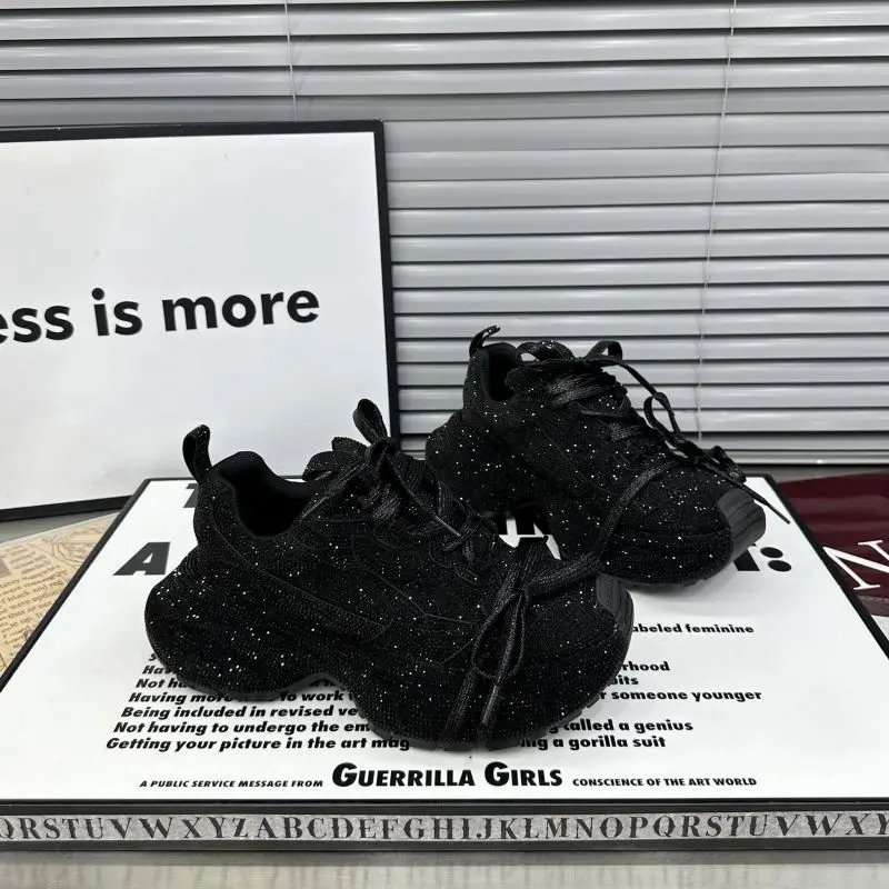 Dad's Shoes 2026 Frühling und Herbst neue dicksohlige Sportschuhe, modische Schnür-Freizeitschuhe für Damen