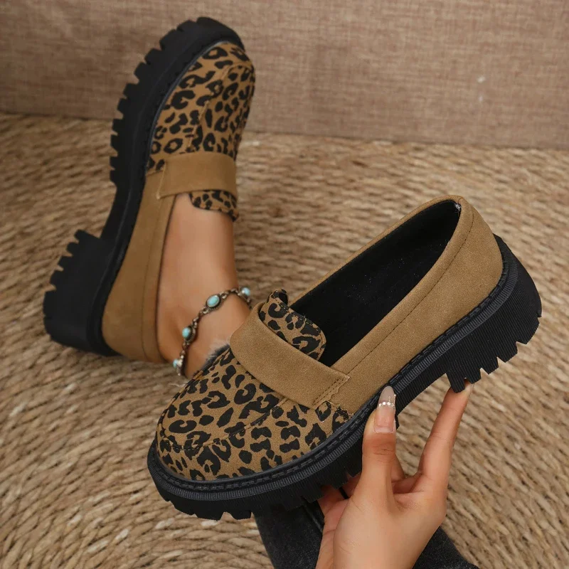 Lederschuhe für Damen, modisch, Leoparden-Plateauschuhe, Damen-Slipper, hochwertige weiche Sohle, Damenschuh, große Größe, 2025, Neu