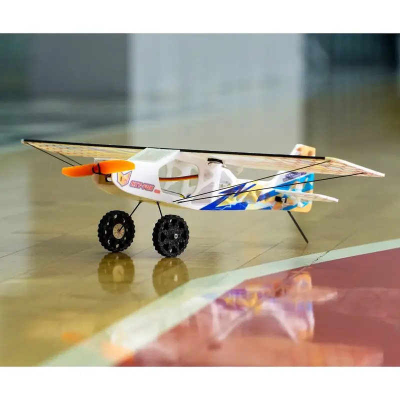 Dancing Wings Hobby RC Elektroflugzeug EPP-Schaumstoff Starrflügler 570mm Spannweite EA01 Bausatz Fox Mini für Flug-Hobby-Enthusiasten