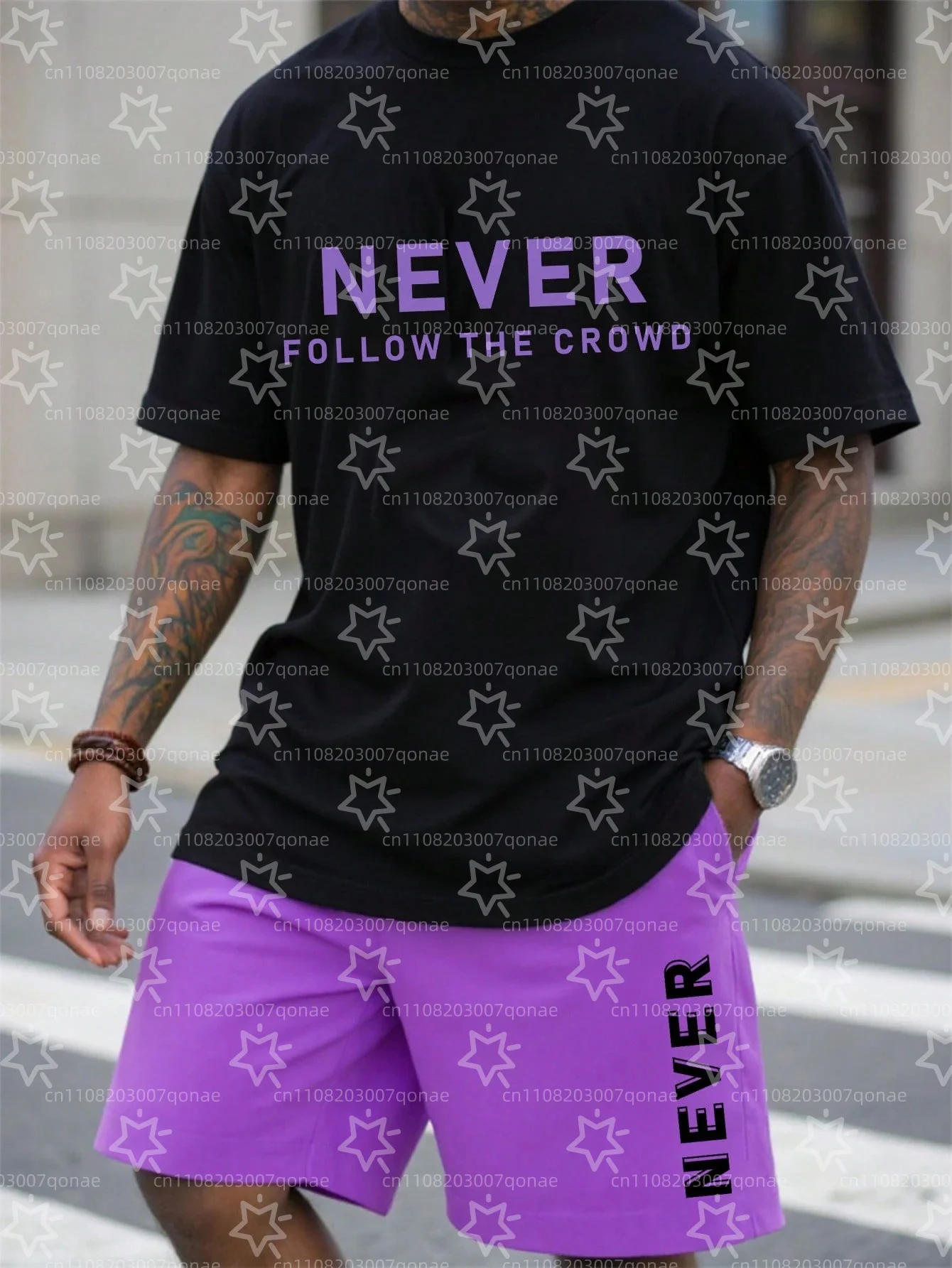 Neues Sommer-Herren-Sportbekleidungsset Gestreiftes Kurzarm-T-Shirt Zweiteiliges Outdoor-Reiseoutfit Bequeme Shorts Trainingskleidung Image