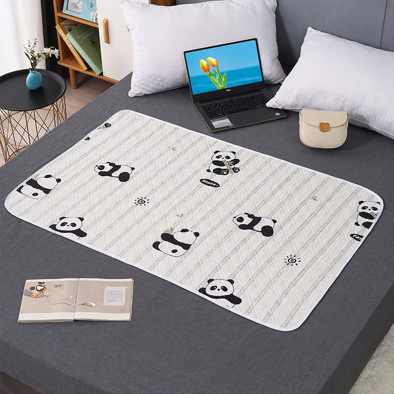 50x70cm Atmungsaktive Wasserdichte Waschbar Baby Matratze Schutz Niedlichen Cartoon Bett Pad Windel Matte Urin Beweis Tuch Bettwäsche abdeckung Image
