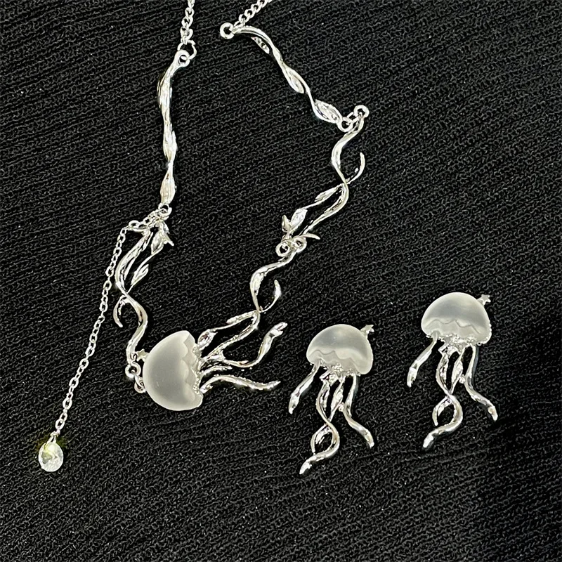 Neue Mode Harz Quallen Seestern Perle Anhänger Halskette Für Frauen Quaste Schlüsselbein Schlüsselbein Goth Erklärung Schmuck Geschenke Image