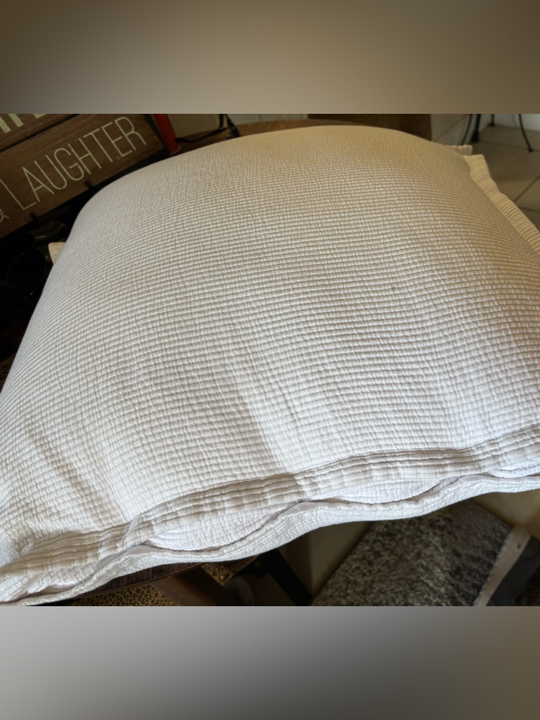 Ralph Lauren Bedding | 2 Ralph Lauren Classic White Waffle Weave Pillow Sham - Home Bedding | Color: White | Size: 25x25