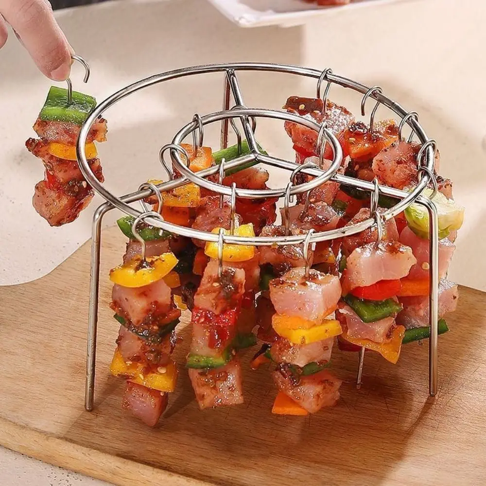 Robuster Heißluftfritteuse-Grill aus Edelstahl, runder Barbecue-Grill mit gegrillten Spießen, hängender Spießständer, vertikaler Grillständer