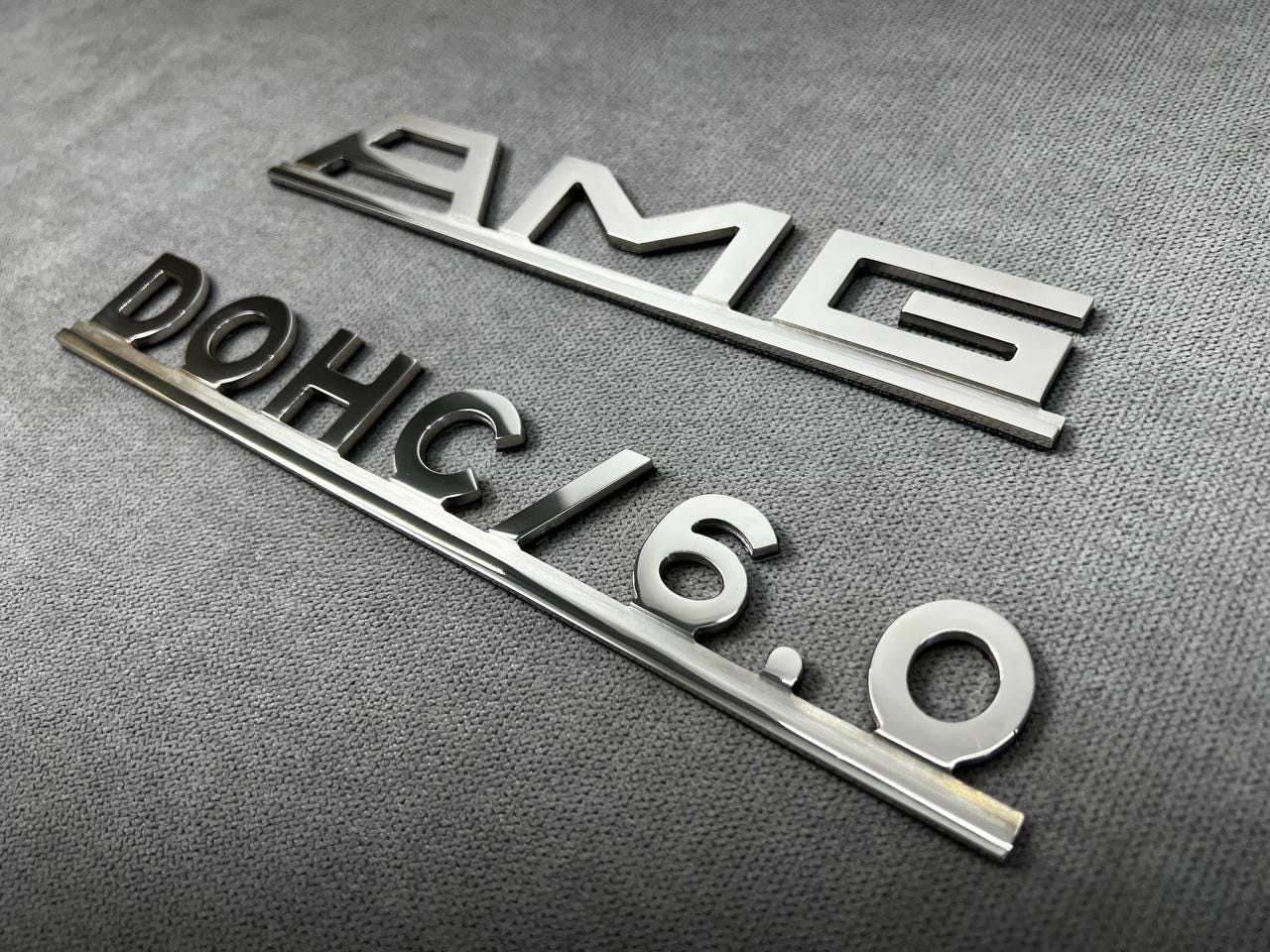 Set emblema AMG DOHC/6.0 per Mercedes W126 W124 W116 R107 - Stemma AMG d'epoca per Mercedes Benz - Stemma per auto d'epoca - Stemma per bagagliaio AMG