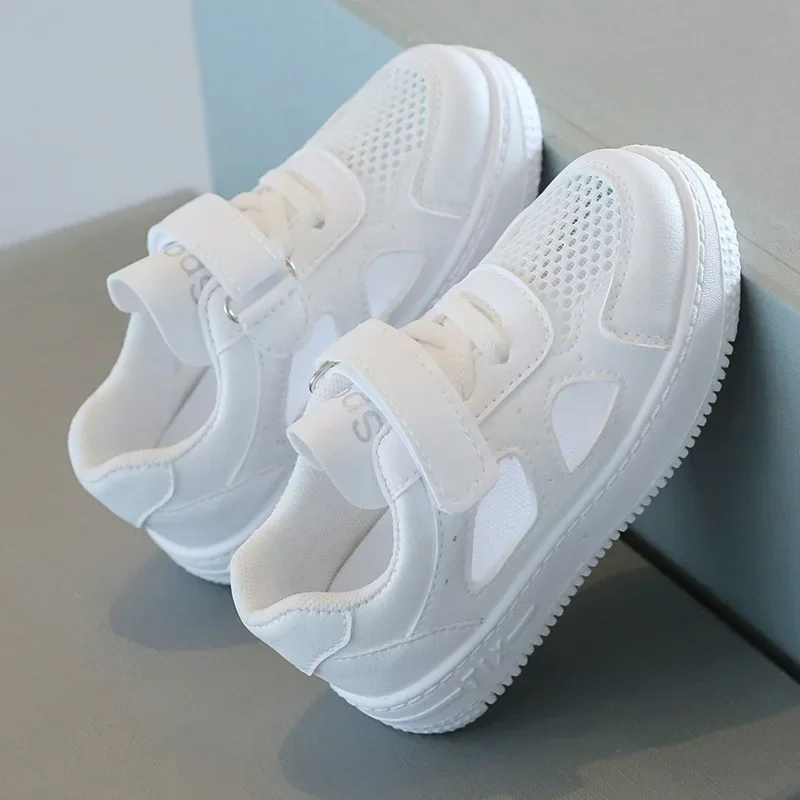 Kinder Weiße Schuhe 2024 Sommer Jungen Sport Schuhe Mesh Atmungsaktive Bord Schuhe Mädchen Hohl Casual Turnschuhe Weiche Sohle Kinder Schuhe