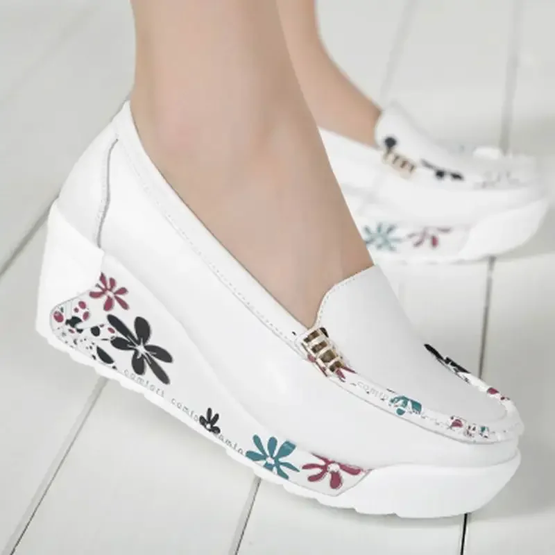 Neue frauen Aus Echtem Leder Plattform Schuhe Keile Weiß Dame Casual Schuhe Schaukel mutter Schuhe Größe 35-40