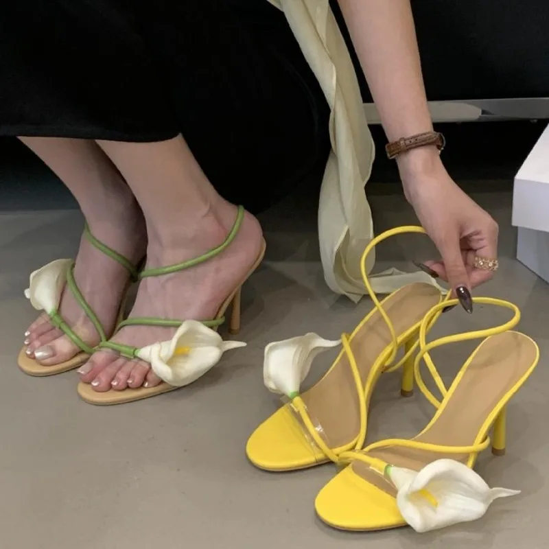 Sexy PVC Transparente Blume Schmale Band Frauen Sandalen Street Style Offene spitze Dünne High Heels Party Prom Schuhe Zapatos De Mujer Image