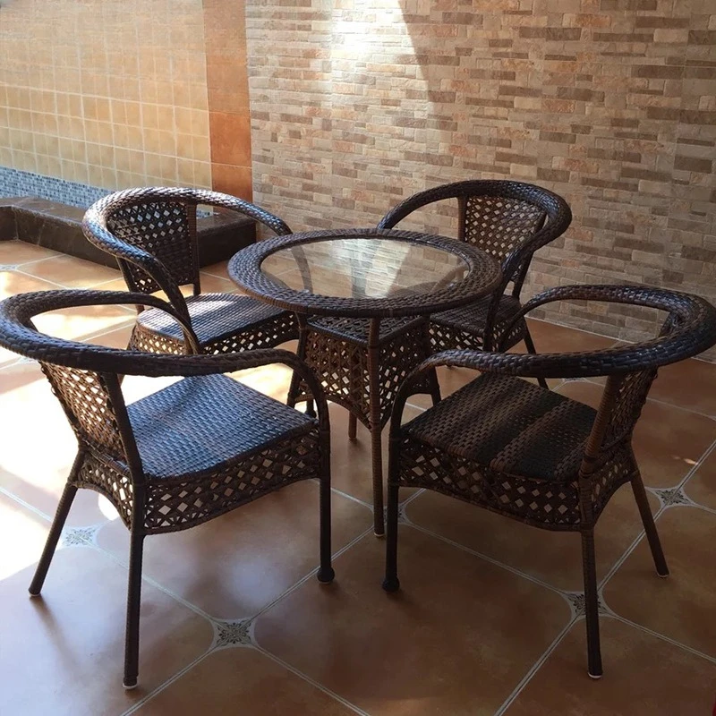 Tisch und Stühle für den Außenbereich, Innenhof, Bar, Villa, Garten, PE-Rattanstühle, Lounge, Terrasse, Kombination aus Rattan im Freien, Alfresco-Fu