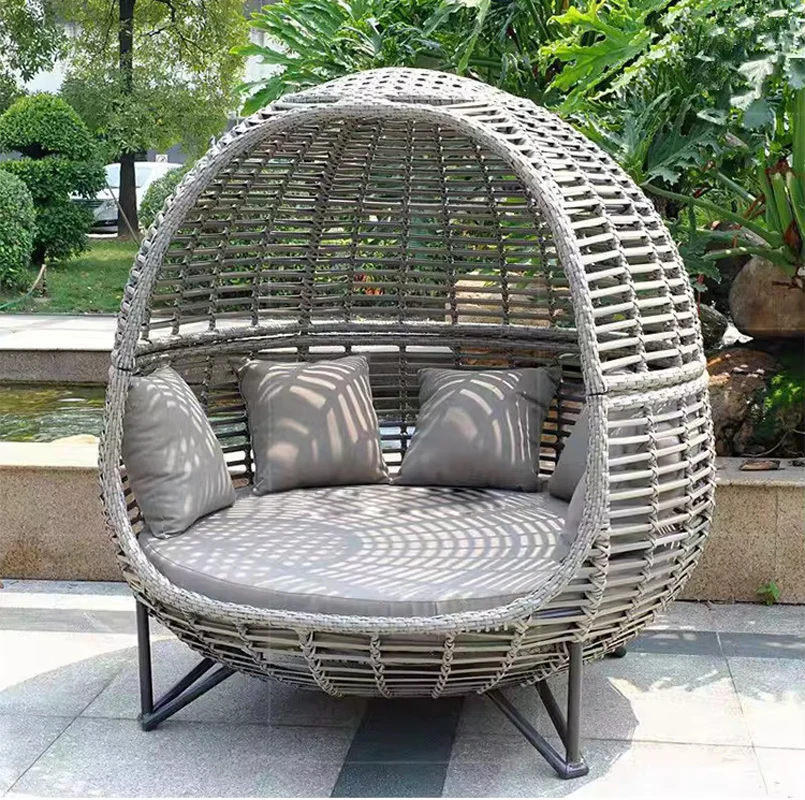 Hochwertiger Outdoor-Luxus-Rattan-Liegestuhl für Garten und Villa, Wasserfester Vogelnest-Liegestuhl im Exklusiven Design
