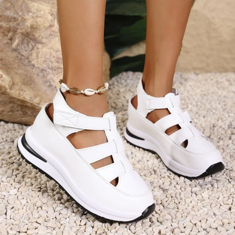 2026 Freizeitschuhe Sportliche Trendige Schuhe für Jugendliche und Studenten Große Größen Gummisohle Rundzehen-Design