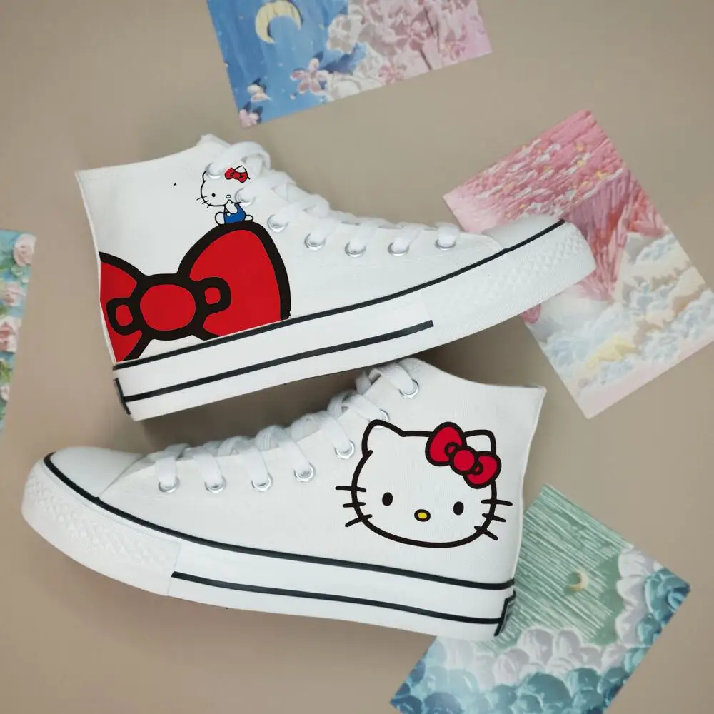 2026 Niedliche Hello Kitty Canvas-Schuhe für Paare, Anime-Männer- und Damen-Katzen-Freizeitschuhe, Mädchen-Studenten-Trendschuhe mit dicker Sohle