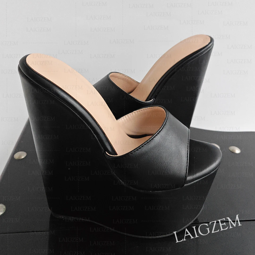 LAIGZEM Frauen Plattform Keile High Heels Slip On 17 CM High Heel Kunstleder Handgemachte Damen Schuhe Frau Plus Größe 39 41 45 47