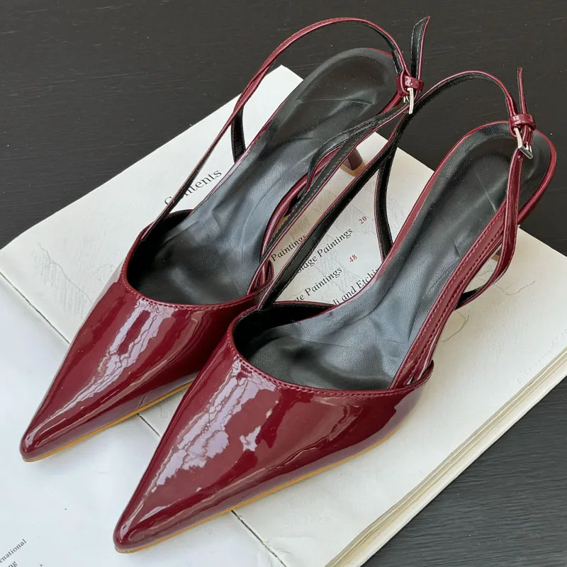 2025 neue Schuhe Weinrot Frauen Pumpt Heels Schuhe Weibliche Schnalle Mode Spitz Damen Medium Heels Schuhe Große Größe