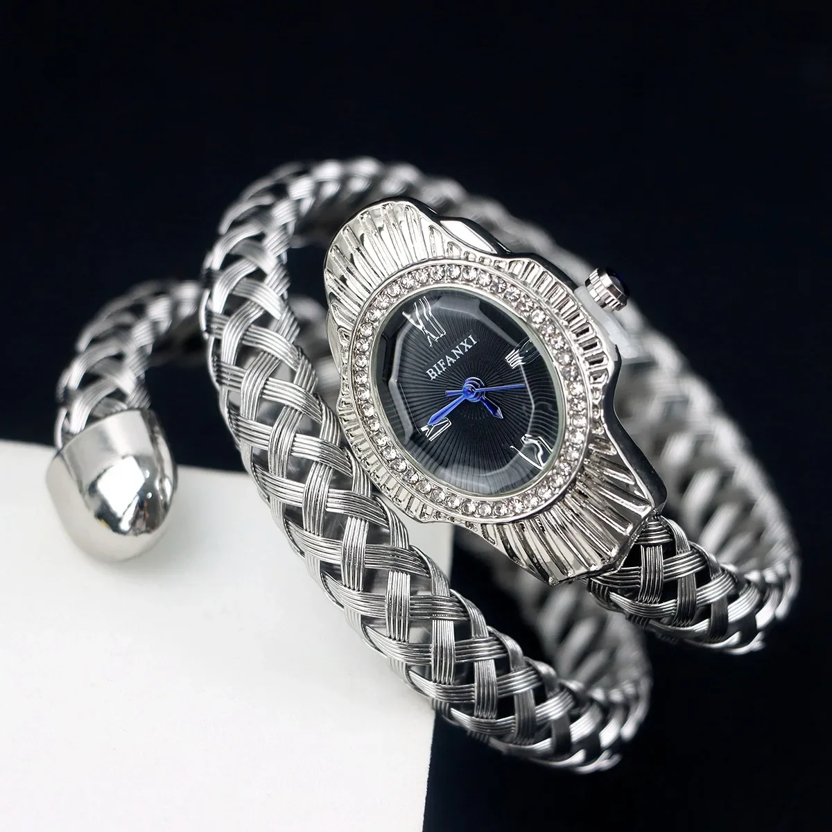 BIFANXI Neue Quarzuhr Frauen Einzigartige Schlangenform Europäische Amerikanische Mode Diamant Armband Uhren Draht Geflochtene Dame Armbanduhr