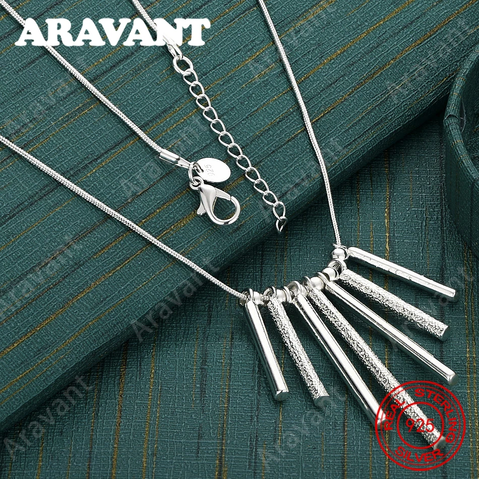 Halskette mit zylindrischem Anhänger aus 925er-Sterlingsilber, mattiert, glatt – Alltagsaccessoire für Frauen, schlichter und eleganter Schmuck Image
