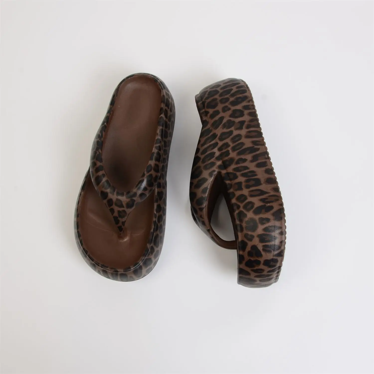 Modische Outdoor-Plateau-Leoparden-Slipper für Damen, Vintage-Flipflops, Mädchen-Elevator-Schuhe, hohe, dicke Sohle, Damen-Chunky-Flip-Flops