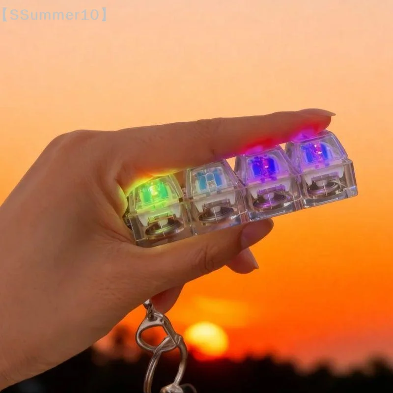 【SSummer10】RGB-Beleuchtung Dekompressions-Schlüsselanhänger Stressabbau-Tastatur-Schaltertester Beleuchtete Transparente Tastenkappe【SS】 Image