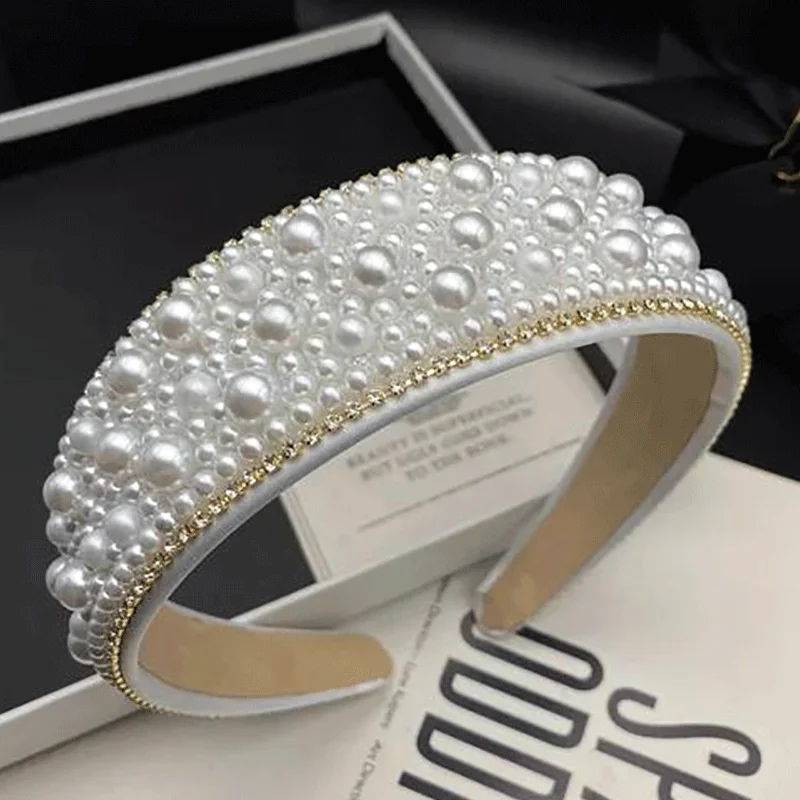Fermaglio per capelli in stile principessa con perle intarsiate, nuovo stile di moda leggera e lussuosa da donna, accessorio per capelli da shopping, fascia per capelli a compressione