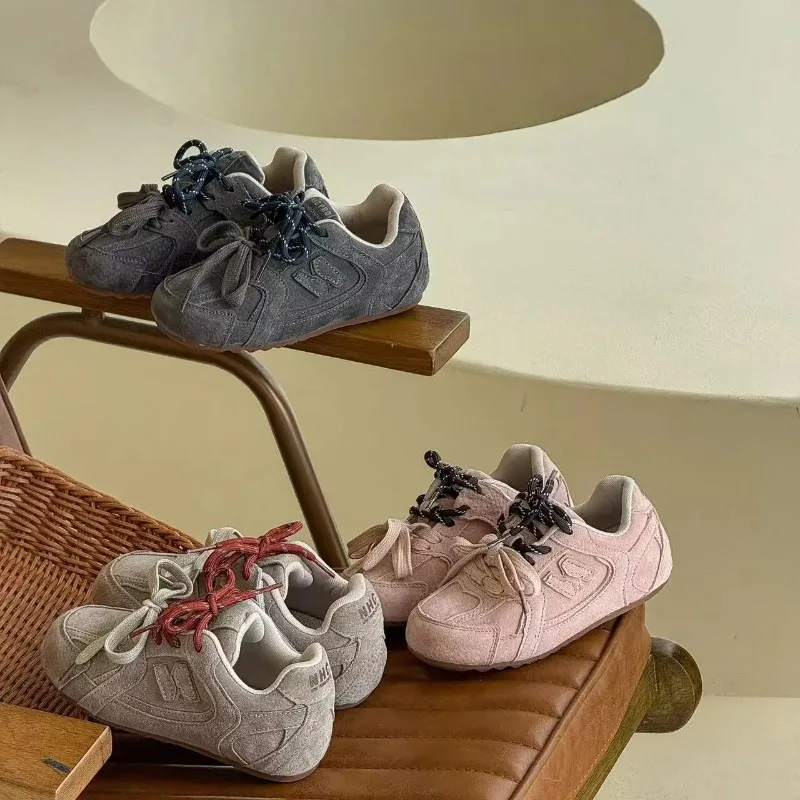 2026 Frühling Sommer Kinderschuhe Jungen und Mädchen Dünnsolige Freizeitschuhe Kinder-Mode Rutschfeste Trainingsschuhe