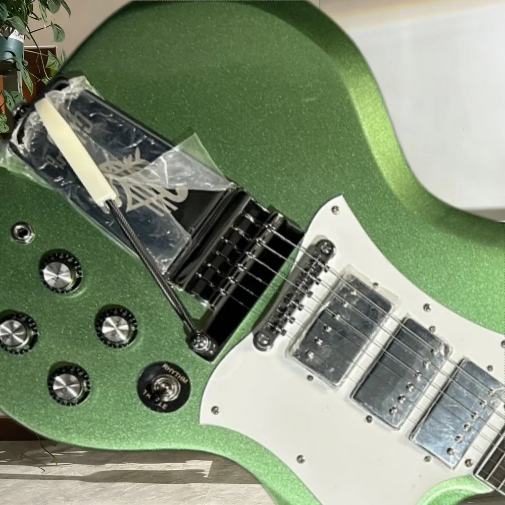 Grüne E-Gitarre 40 Zoll S-Stil Palisanderhals Mahagoni-Korpus 22 Bünde HHH Tonabnehmer Tremolo-System Rock-Musik Kostenloser Versand Image
