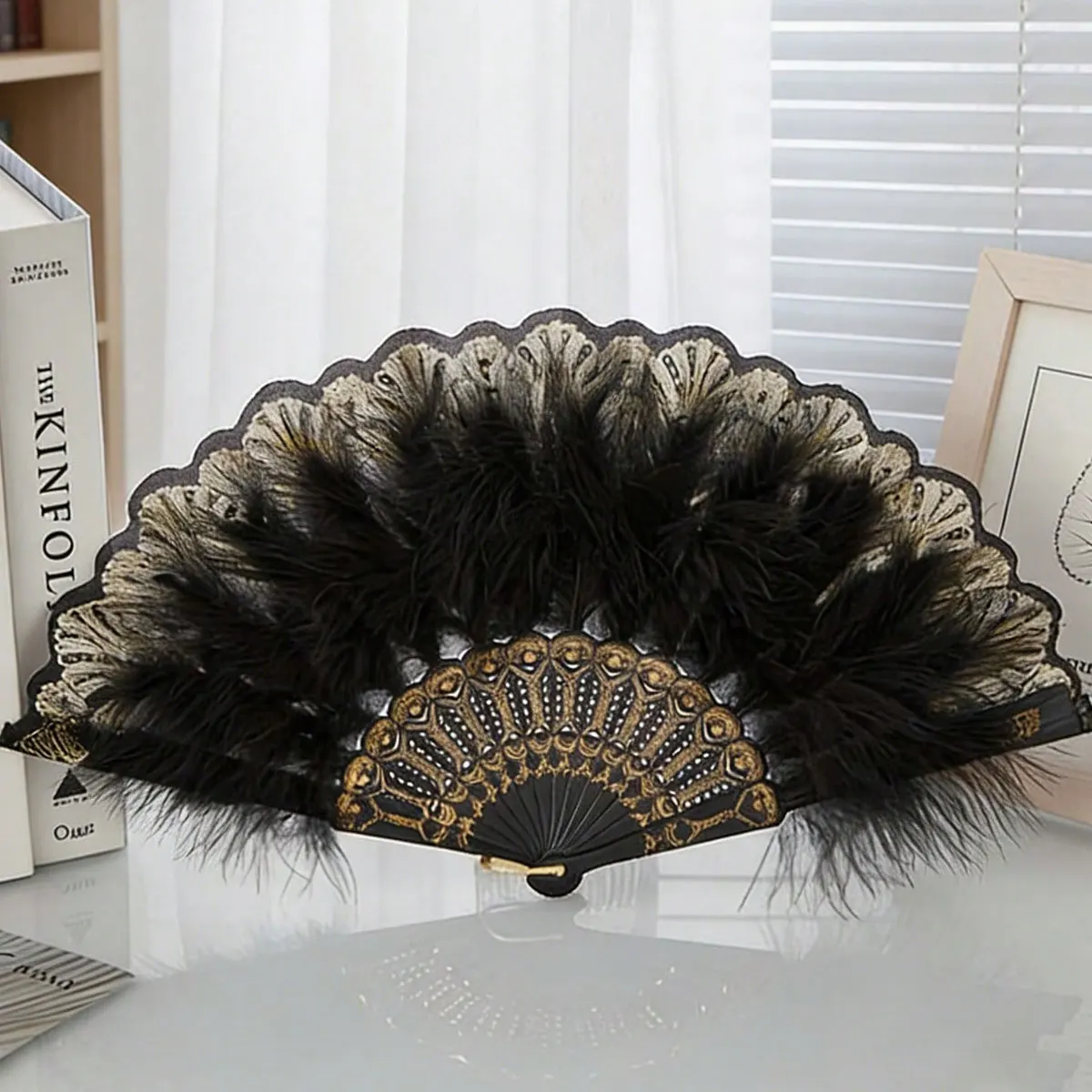 1 Stück Federförmiger Vintage-Stil, Mehrfarbiger Bohemian-Federfächer, Tanzparty-Kostüm-Handfächer, Geeignet für Alle Jahreszeiten Image