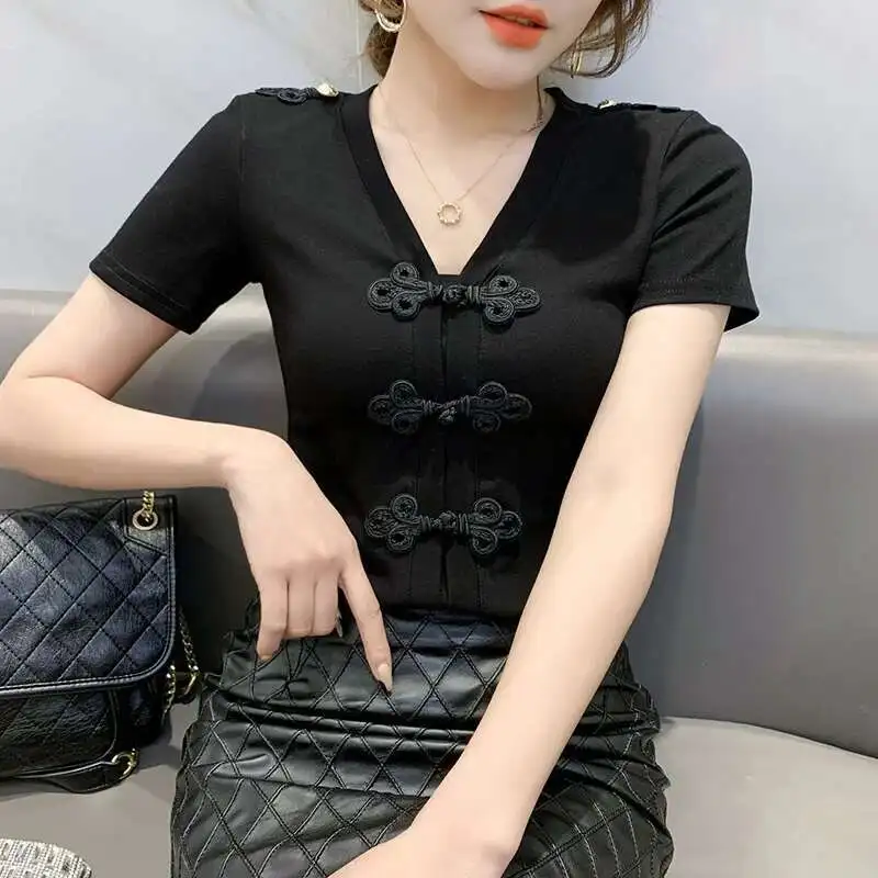 # 7121 Schwarz Rot Chinesischen Stil Vintage Grundlegende T Shirt Frauen V-ausschnitt Tasten Frauen T-shirt Kurzen Ärmeln Baumwolle Dünne T Shirt femme
