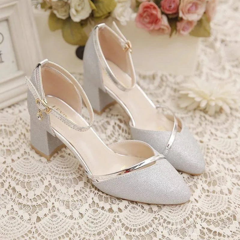 Mode Frühjahr und Sommer Schwarze Schuhe mit hohen Absätzen Damen Hochwertige Silber Hochzeit Schuhe mit hohen Absätzen Damen Gold Party Pump
