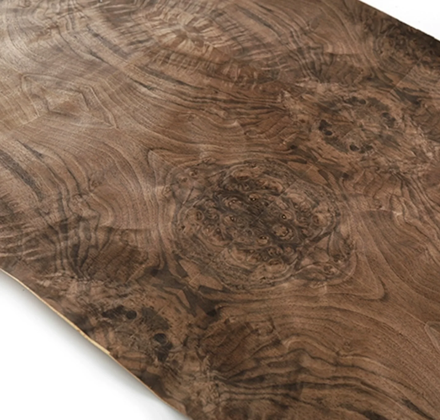 L: 2,5 Meter, Breite: 580 mm, T: 0,25 mm, natürliches schwarzes Walnuss-Wurzelholz, Furnierblätter, Gitarre, Skateboard, Möbeldekoration