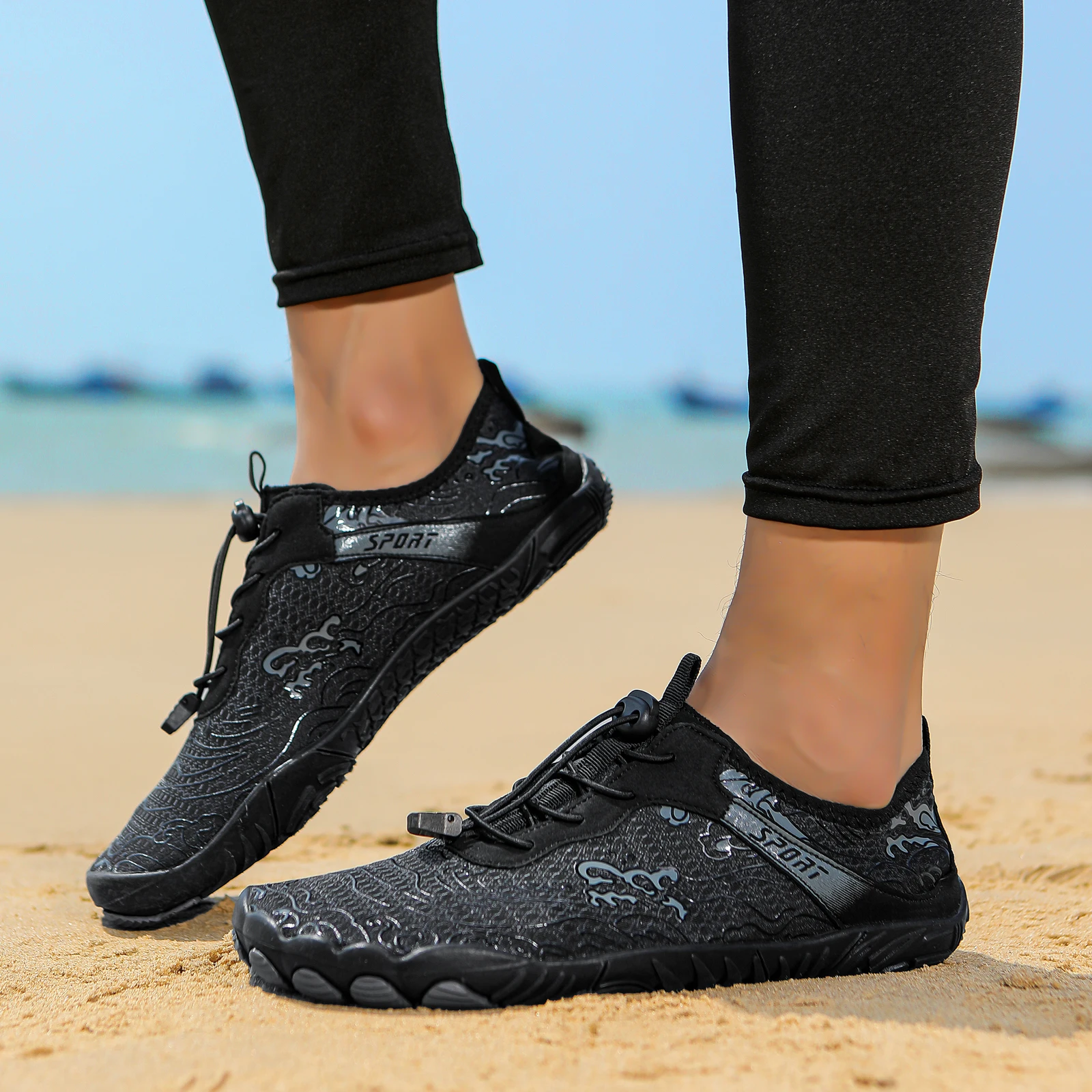 Schwarze Unisex-Wasserschuhe, schnell trocknend, rutschfest, Aqua-Schuhe für Herren und Damen, Strand, Schwimmen, Surfen, Barfuß-Watschuhe